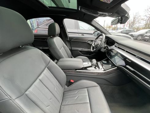 Audi A8 2022 - фото 32