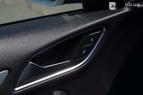 Audi Q3 2015 - фото 24
