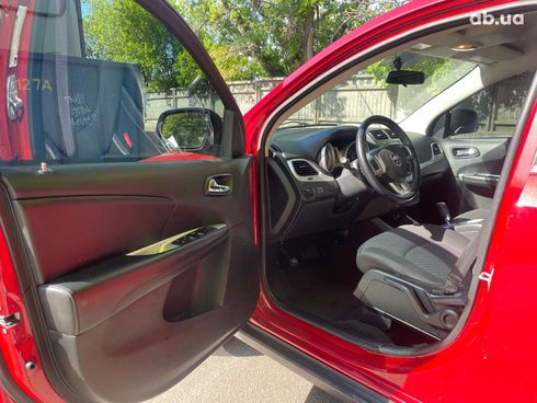 Dodge Journey 2017 красный - фото 18
