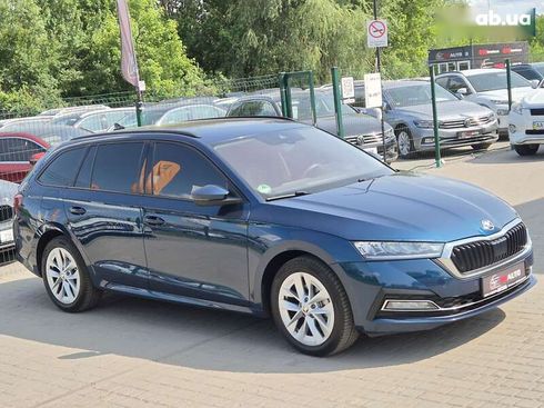 Skoda Octavia 2021 - фото 5