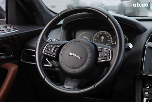 Jaguar F-Pace 2015 - фото 15
