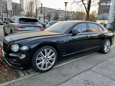 Bentley Flying Spur 2021 - фото 20