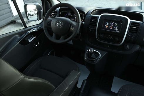 Opel Vivaro 2015 - фото 29