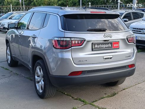 Jeep Compass 2017 серый - фото 7