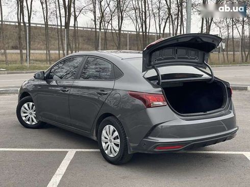 Hyundai Accent 2021 - фото 12