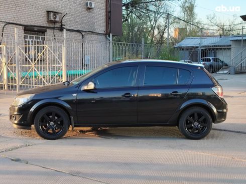 Opel Astra 2012 черный - фото 3