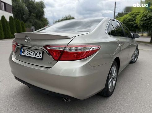 Toyota Camry 2016 - фото 30