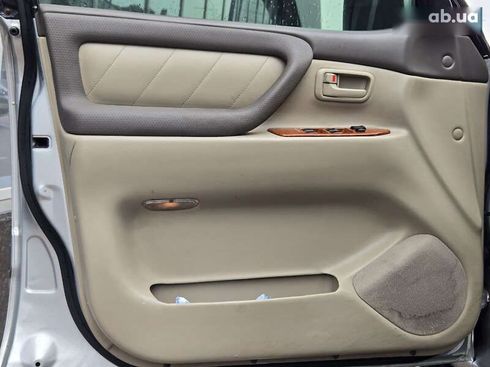 Toyota Land Cruiser 2006 - фото 17