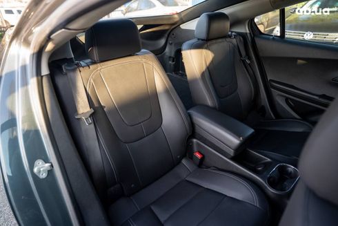 Chevrolet Volt 2013 - фото 6