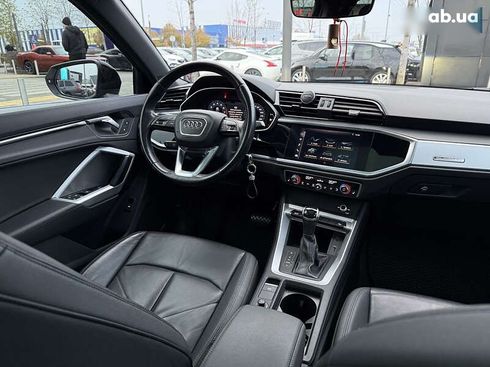 Audi Q3 2021 - фото 30