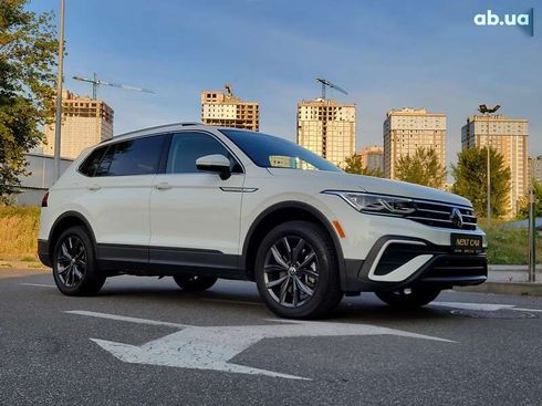 Volkswagen Tiguan 2022 - фото 7