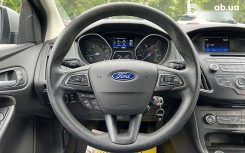 Ford Focus 2015 - фото 12