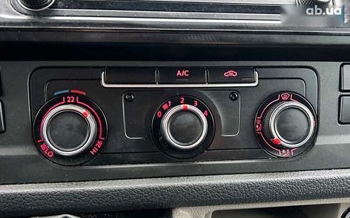 Volkswagen Transporter 2017 - фото 15