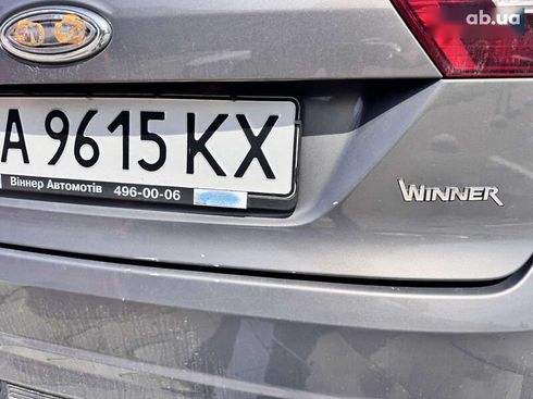 Ford Mondeo 2011 - фото 19