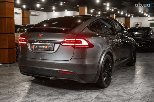 Tesla Model X 2019 - фото 19