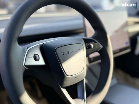 Tesla Model 3 2024 - фото 29