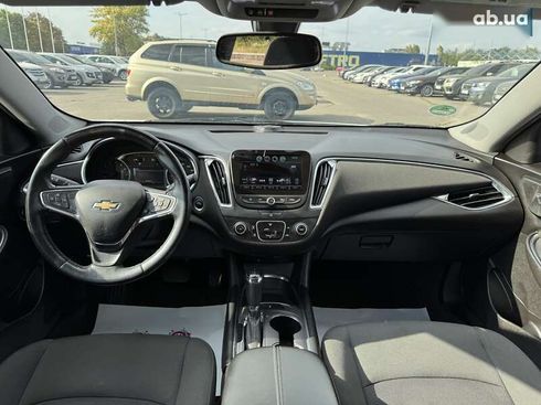 Chevrolet Malibu 2017 - фото 16