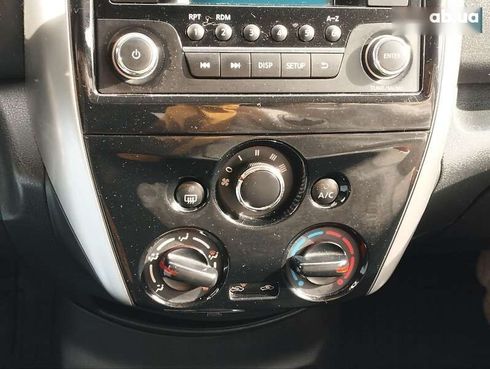Nissan Versa 2015 - фото 24