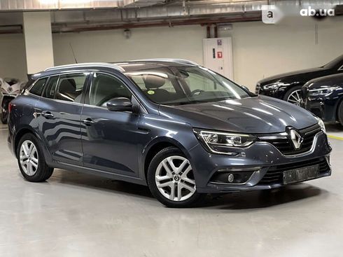 Renault Megane 2018 - фото 6