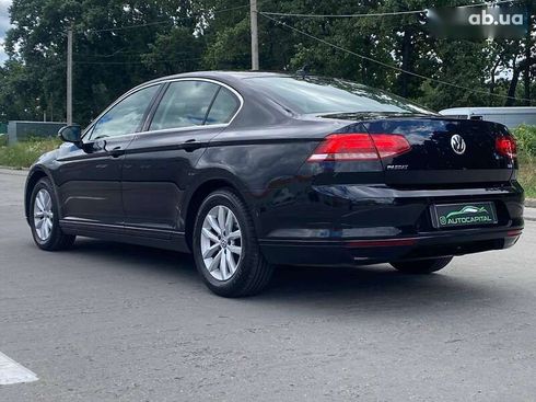 Volkswagen Passat 2017 - фото 14