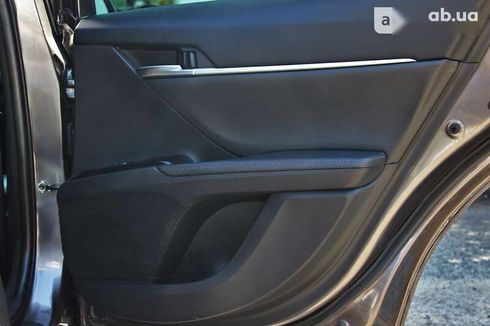Toyota Camry 2018 - фото 30