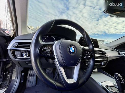 BMW 5 серия 2020 - фото 23