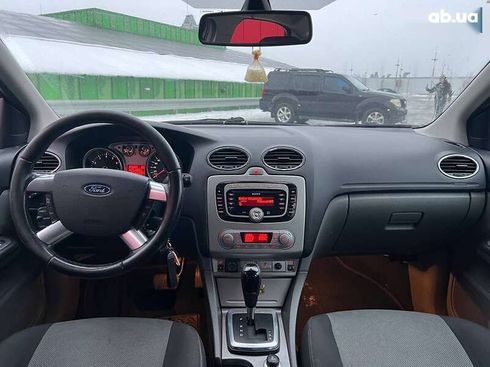 Ford Focus 2010 - фото 13