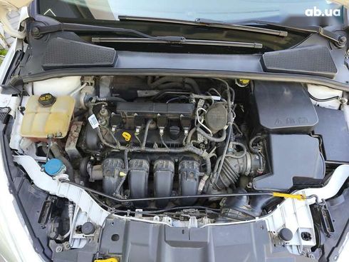 Ford Focus 2015 - фото 17