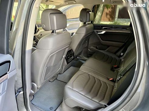 Volkswagen Touareg 2020 - фото 27