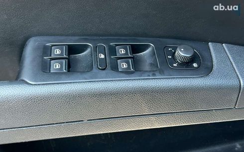 Skoda Superb 2012 - фото 23