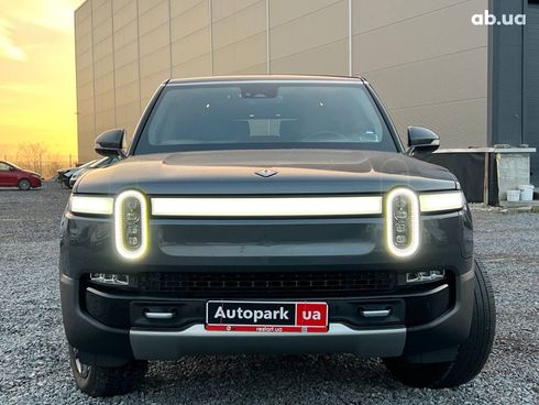 Rivian R1S 2023 серый - фото 4
