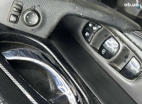 Nissan X-Trail 2016 - фото 10