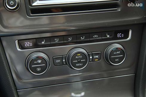 Volkswagen e-Golf 2015 - фото 15