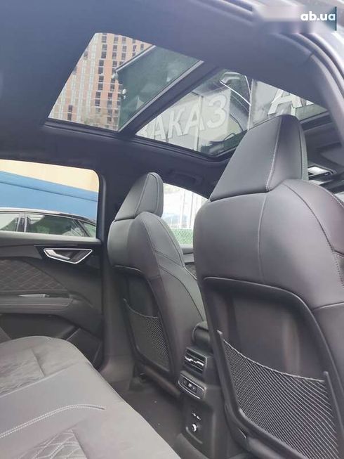 Audi Q4 e-tron 2024 - фото 6