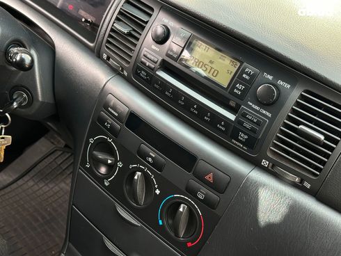 Toyota Corolla 2005 серый - фото 44