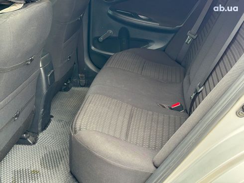 Toyota Corolla 2010 серый - фото 50