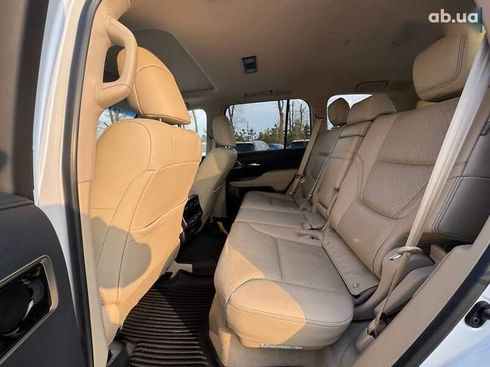 Toyota Land Cruiser 2022 - фото 29