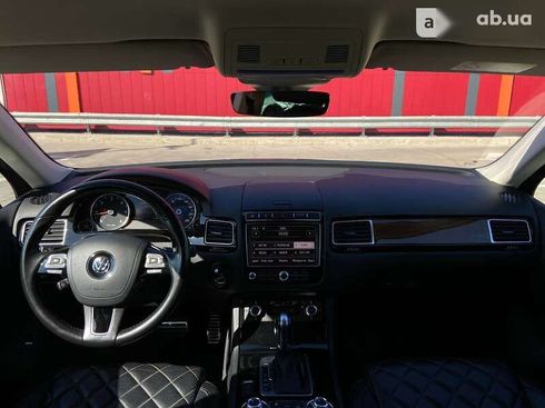 Volkswagen Touareg 2017 - фото 13