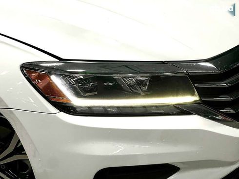 Volkswagen Passat 2020 - фото 2