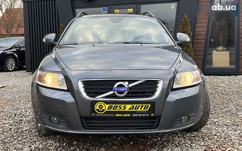 Volvo V50 2010 - фото 2