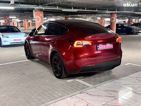 Tesla Model Y 2024 - фото 5