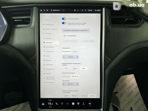 Tesla Model X 2018 - фото 27