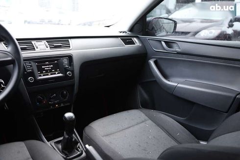 Skoda Rapid 2015 - фото 11