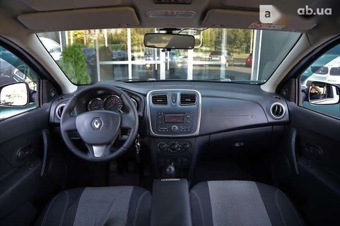 Renault Sandero 2014 - фото 10