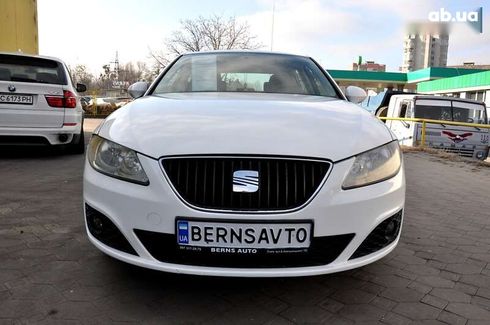 SEAT Exeo 2011 - фото 2