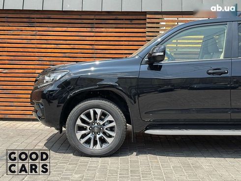 Toyota Land Cruiser Prado 2021 - фото 14