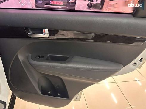Kia Sorento 2012 - фото 23