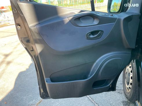Mercedes-Benz B-Класс 2016 черный - фото 31