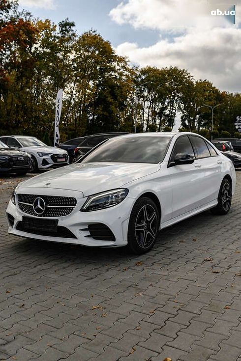 Mercedes-Benz C-Класс 2019 - фото 2