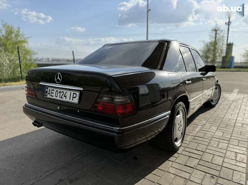 Mercedes-Benz E-Класс 1995 - фото 17